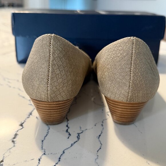 Anne Klein Boone Peep-Toe Wedge | 60156928-3YE | Women's 8.5 | Metallic Bronze - Picture 5 of 10